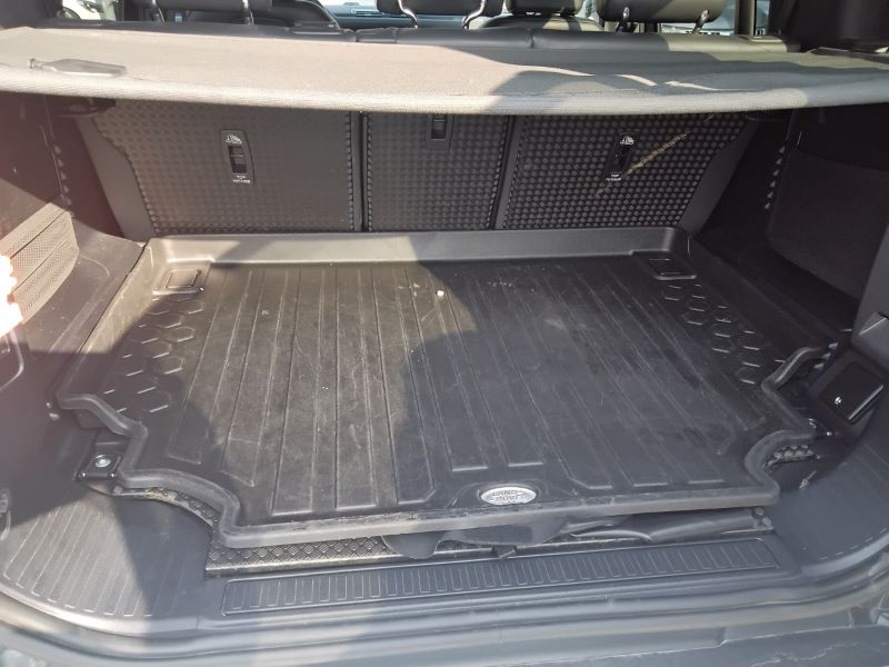 GuidiCar - LAND ROVER Defender 2021 Defender 110 3.0d i6 mhev XS Edition awd 250cv auto Usato